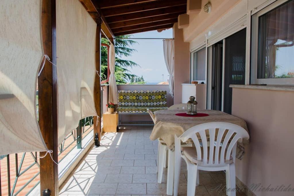 Appartement Paressa's House à Nikiti  Extérieur photo